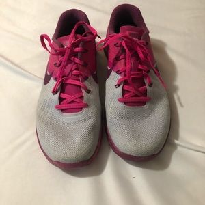 Nike Metcon 3 - Women’s size 8